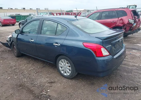 2016 Nissan Versa 1.6 S/1.6 S+/1.6 Sl/1.6 Sv z USA, uszkodzony, nr VIN 3N1CN7AP3GL802755